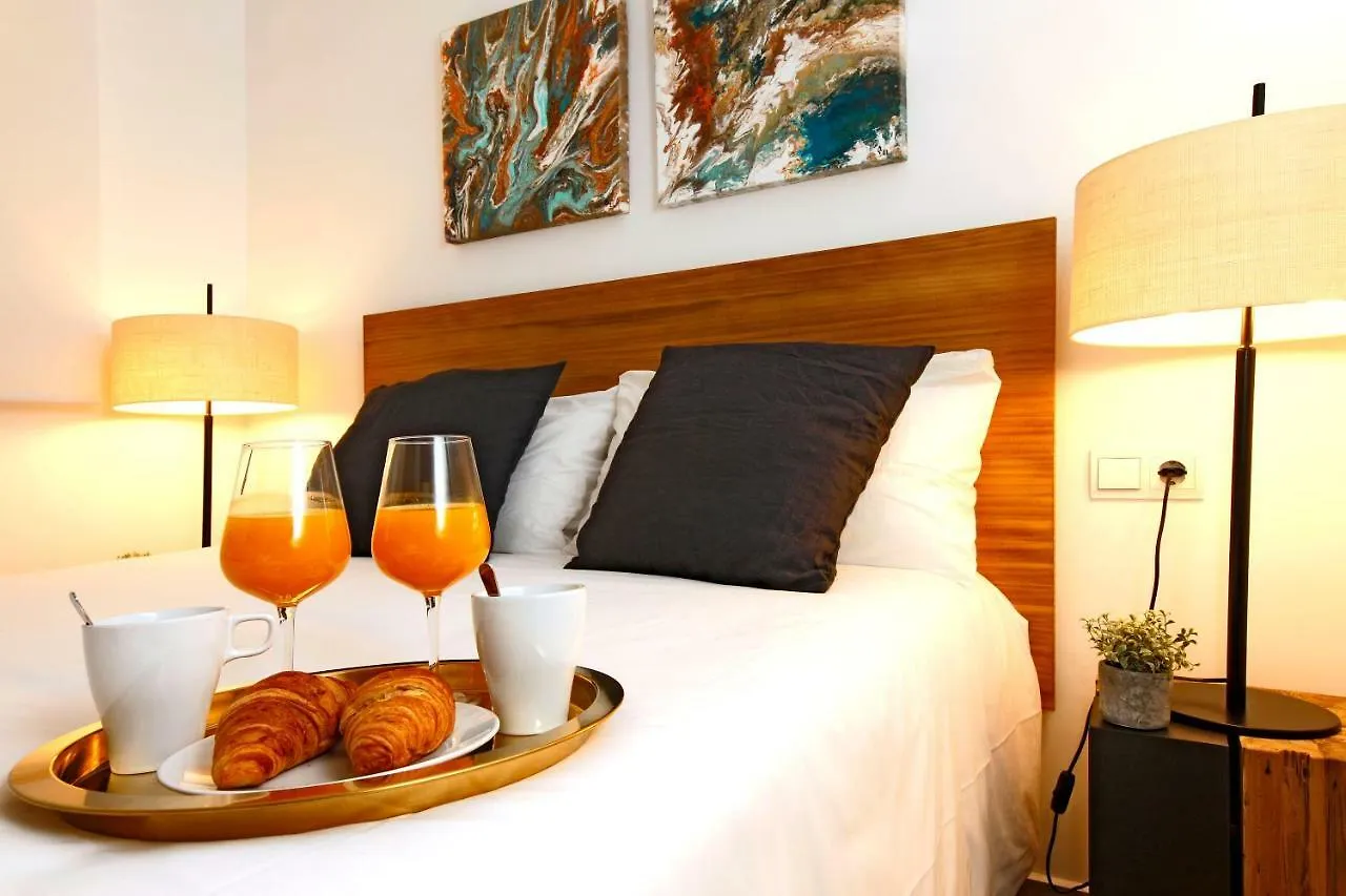 Carihuela Beach Apartment Torremolinos