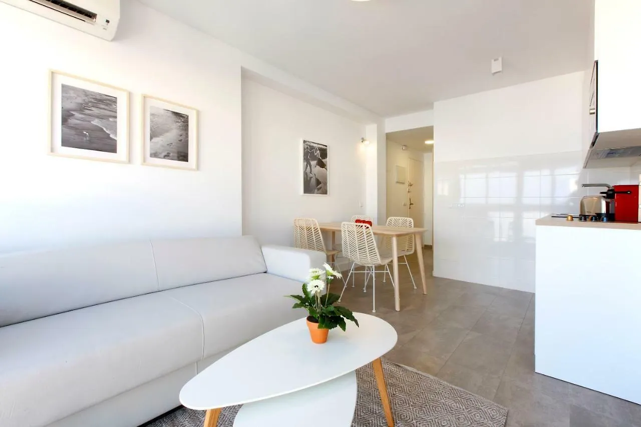 Carihuela Beach Apartment Torremolinos 0*,  Spain