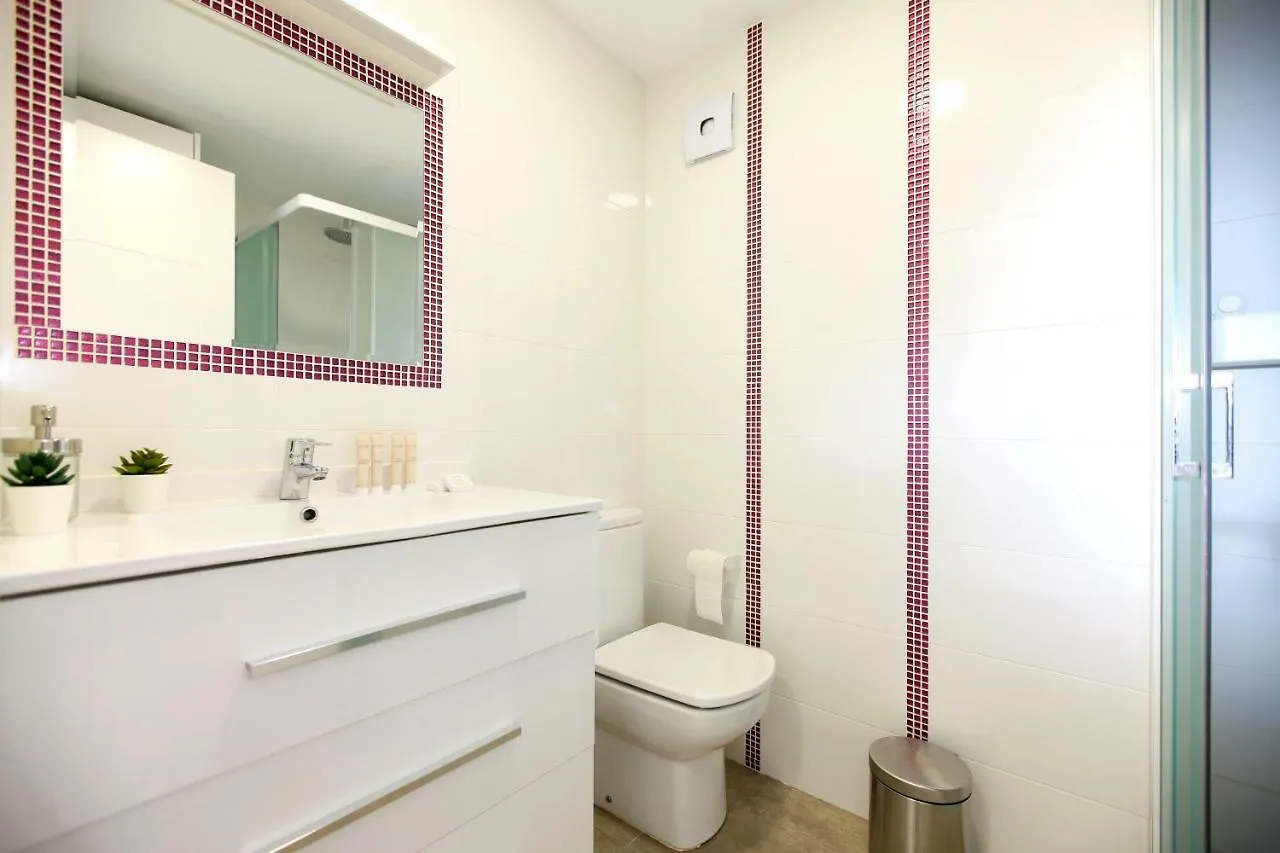 Carihuela Beach Apartment Torremolinos