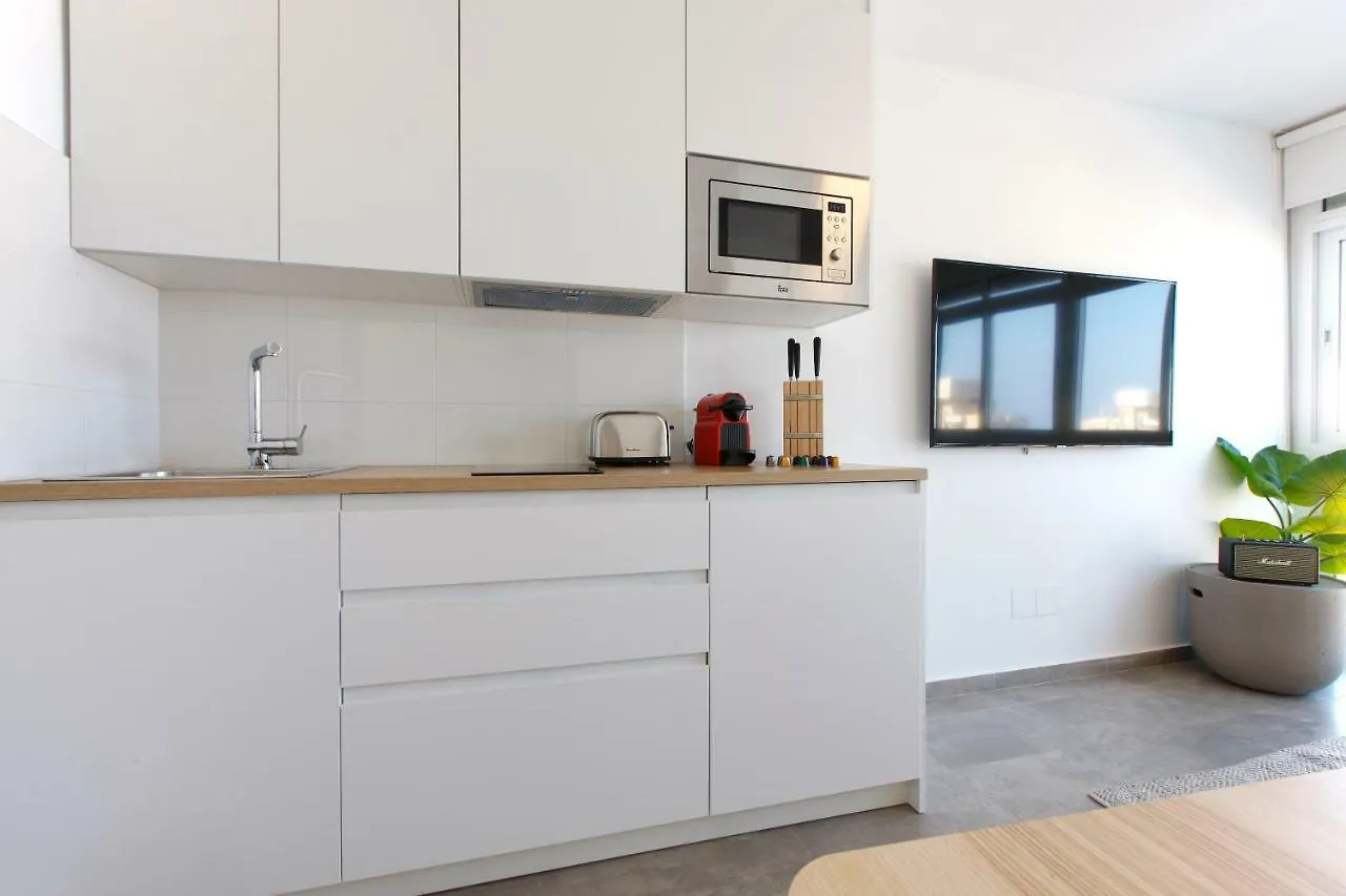 Carihuela Beach Apartment Torremolinos